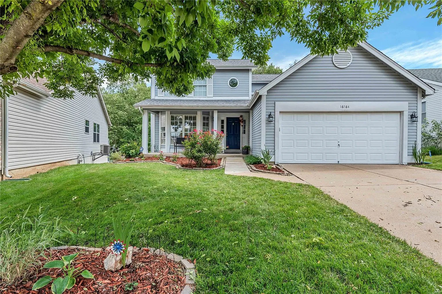16764 Hickory Crest Dr photo 1