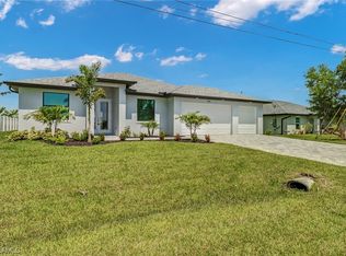 323 NW 2nd Ave, Cape Coral, FL 33993