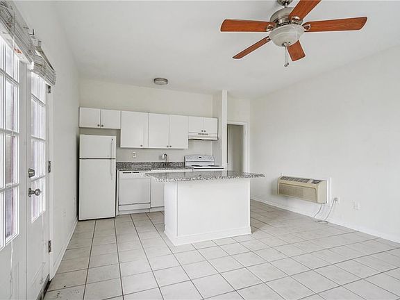 5th image of 5334 Constance St #B