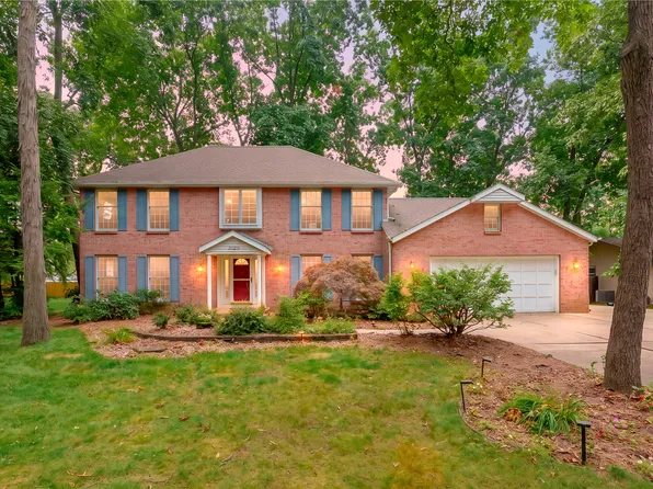 3029 Coachlite Ave, Portage, MI 49024