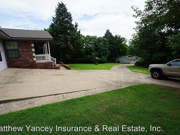 2nd image of 1005 N 20th St