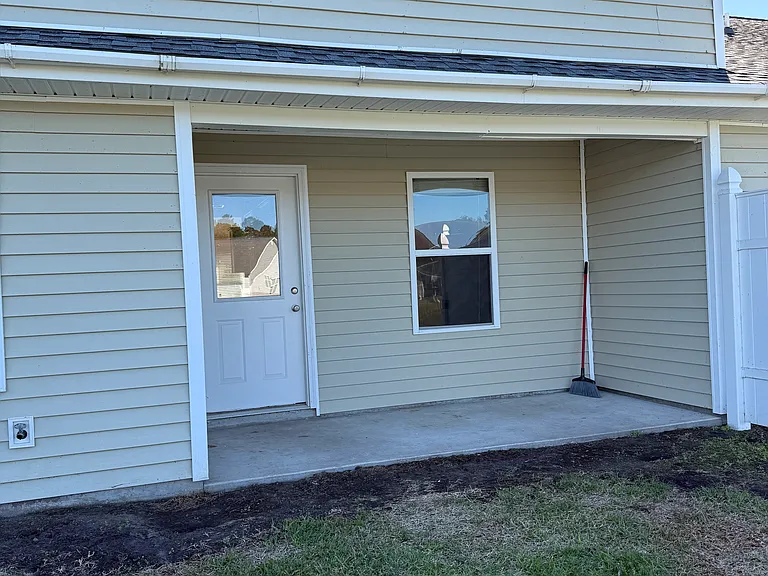 285 Promise Ln — Photo 32