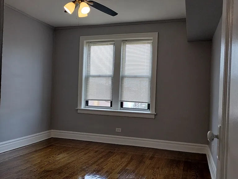 1741 W 80th St #3-1741-3 — Photo 6