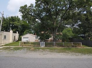 24 Tyler St, Hobart, IN 46342