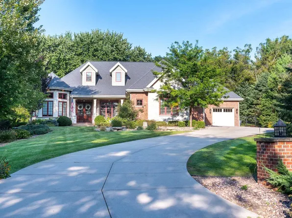4005 Burr Oak Dr, Middleton, WI 53562