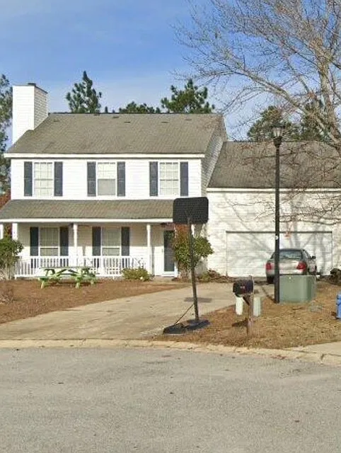 Building Photo - 121 Kelberry Ct