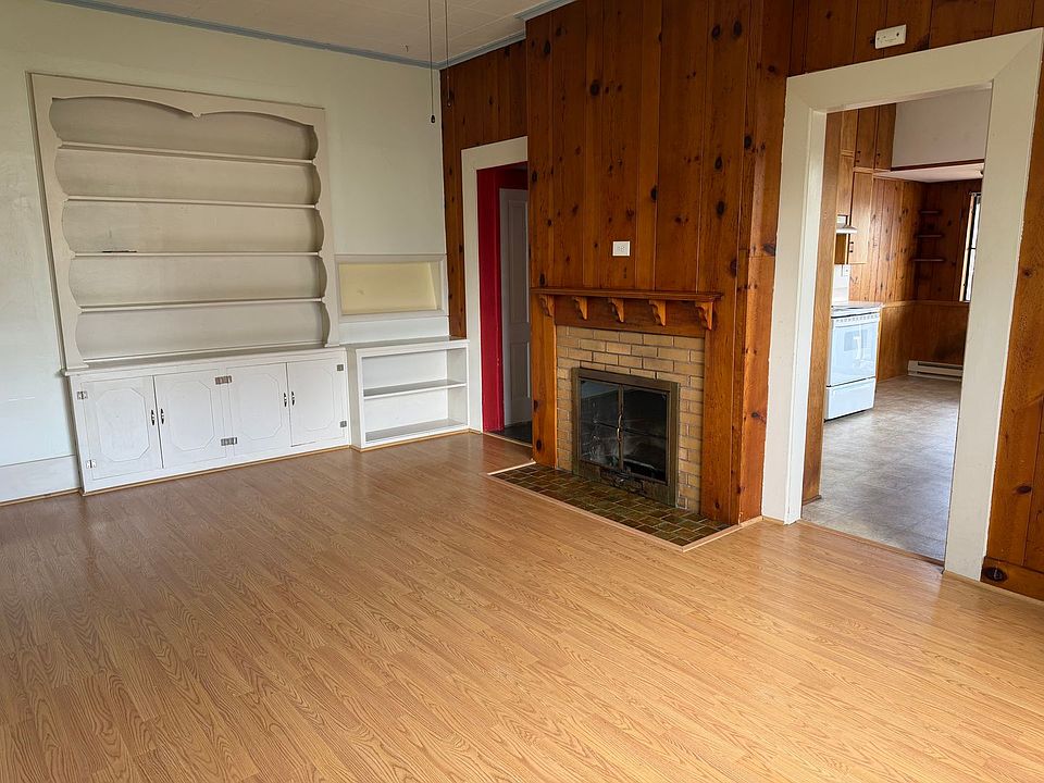 1st image of 634 Calapooia St SW