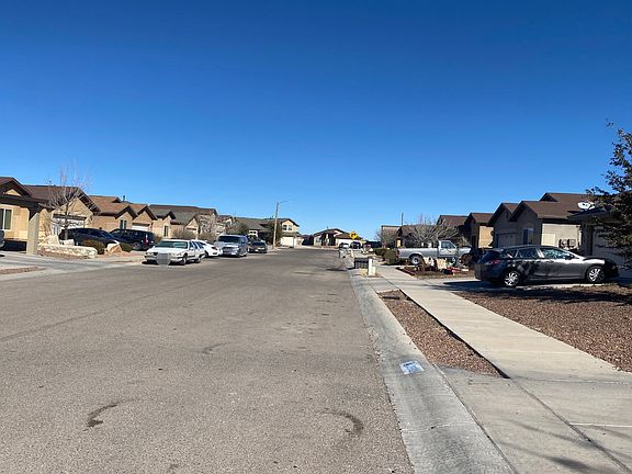 4th image of 2912 Pino Triste Dr