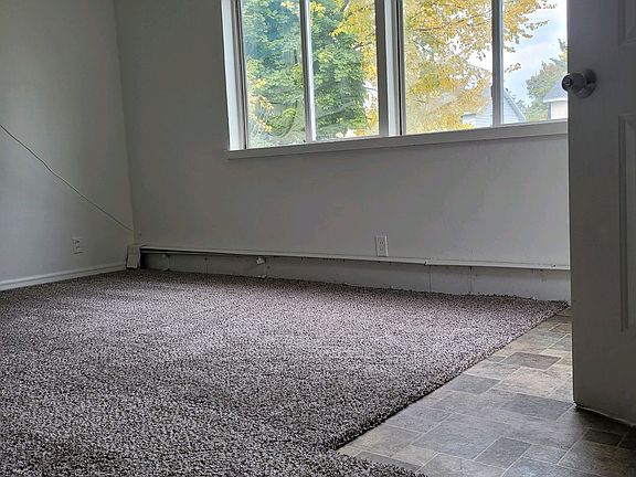 5th image of 1270 Joosten St SW
