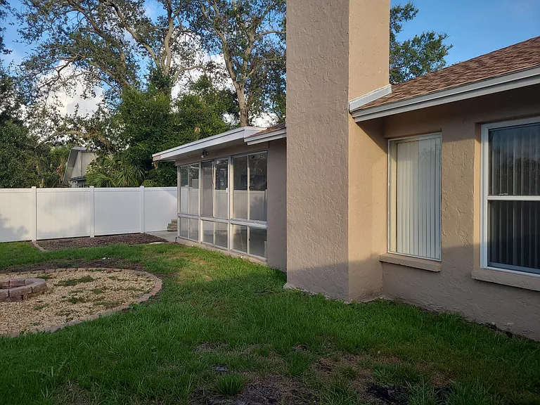 4273 Eastwood Dr — Photo 20