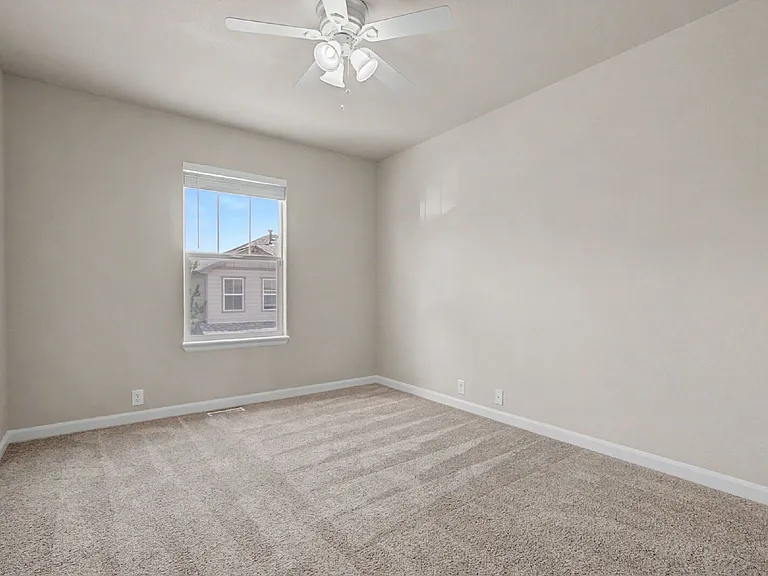17076 Blue Mist Grv — Photo 20