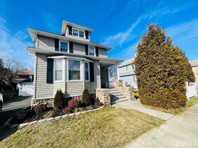 255 N 4th Ave, Manville, NJ, 08835