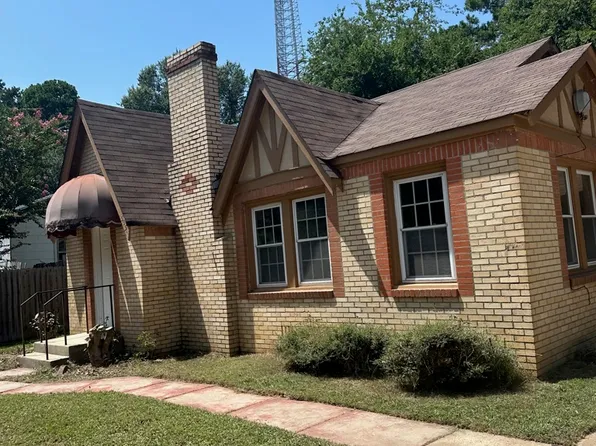 505 Nolen St, Kilgore, TX 75662