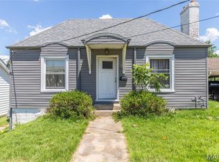 1019 Kinzer St, Poplar Bluff, MO 63901