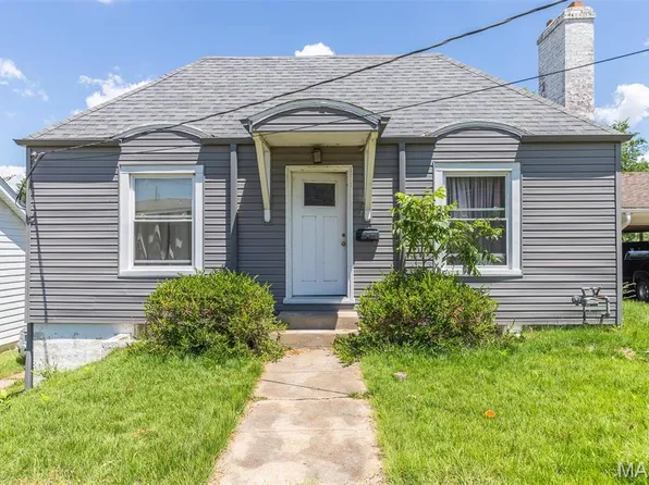 1019 Kinzer St, Poplar Bluff, MO 63901