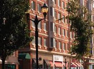 3301 City Pl, Edgewater, NJ 07020