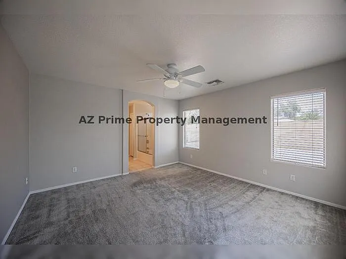 13344 W Desert Ln — Photo 11