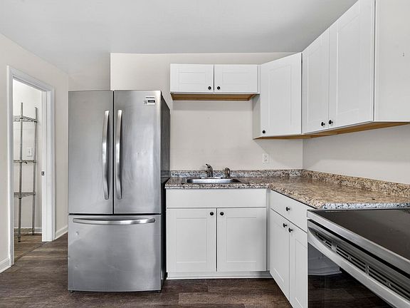 4th image of 50 W Bow Street