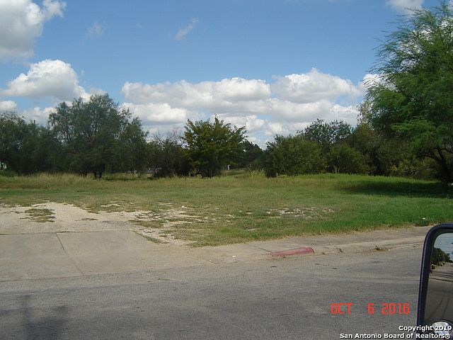 1st image of 4423 Fortuna St