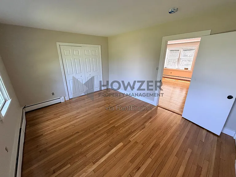 1019 Main St #C — Photo 3