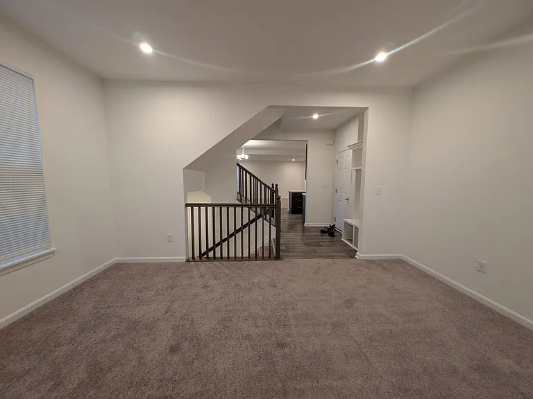 8246 Woodstar Dr — Photo 7