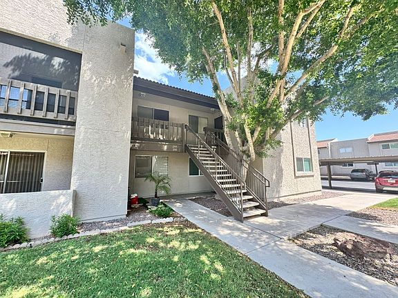 4th image of 520 N Stapley Dr