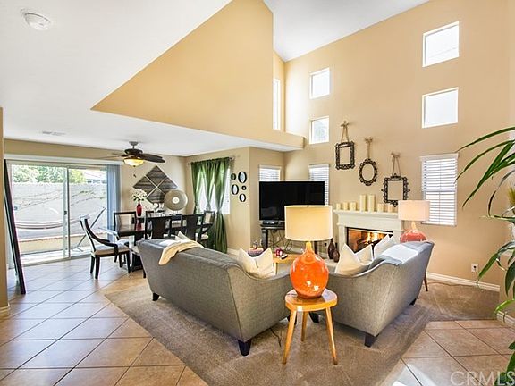 4th image of 17765 Gazania Dr
