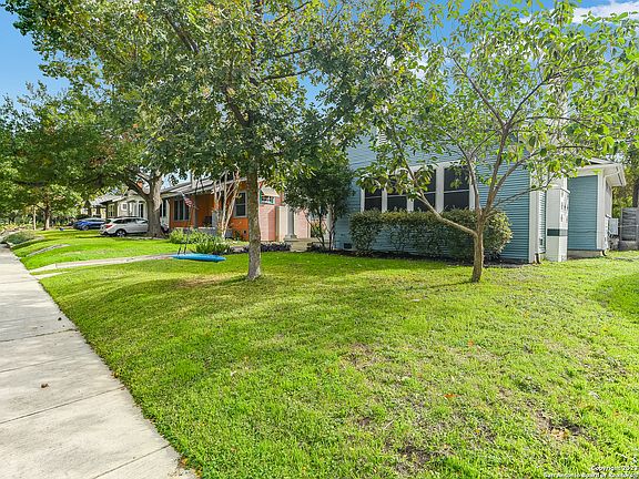 2nd image of 326 THORMAN PL