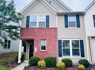 126 Holly Berry Ln, Durham, NC 27703