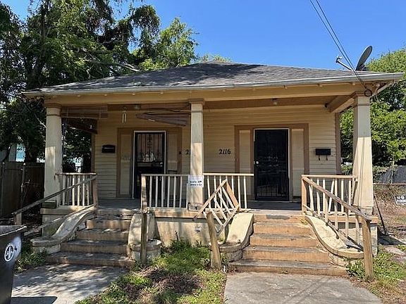 2nd image of 2114 Mandeville St