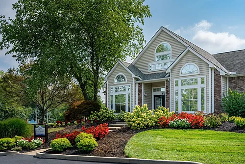 Windridge Townhomes Photo 1