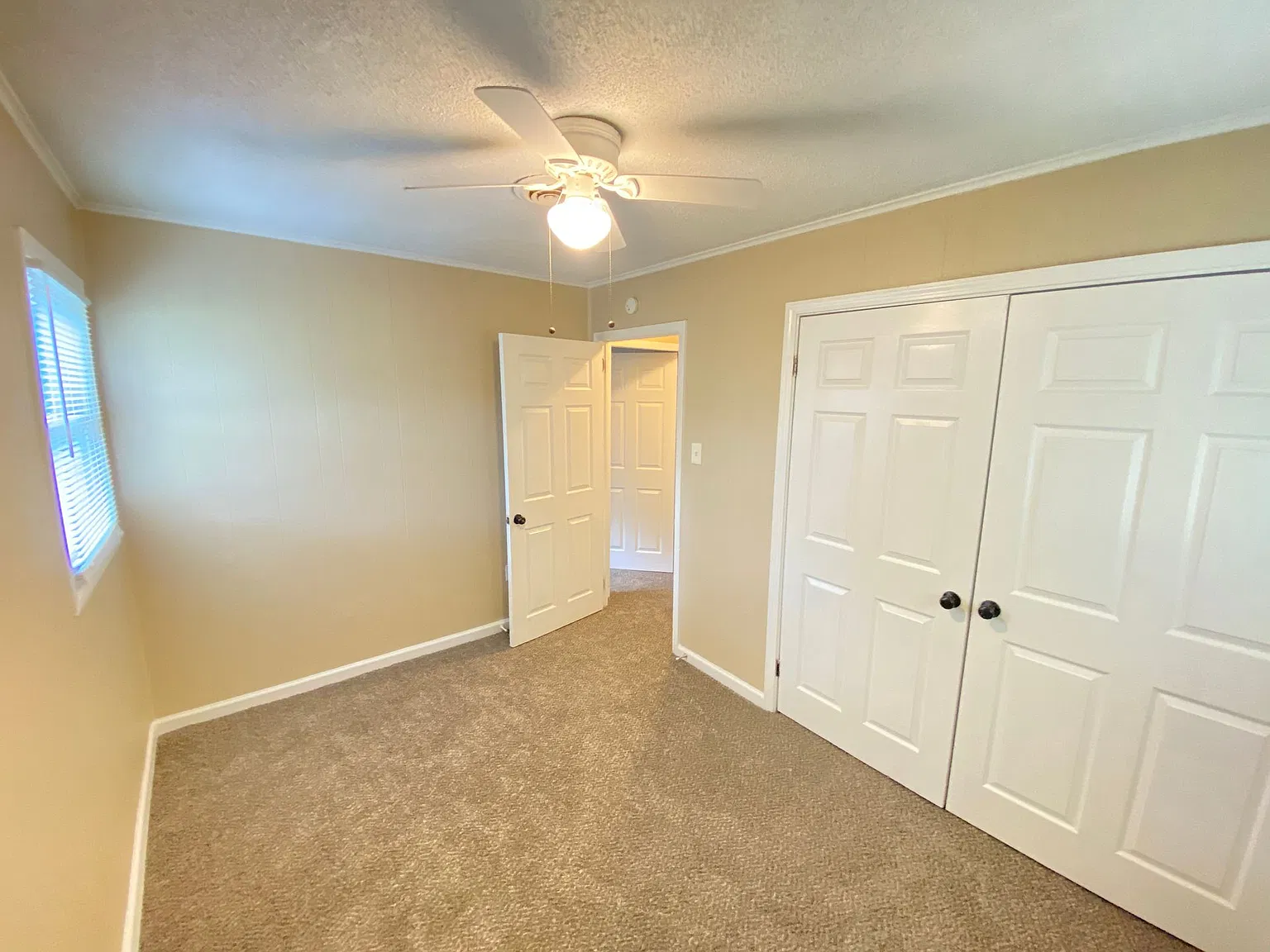 992 Carrolton Rd — Photo 2