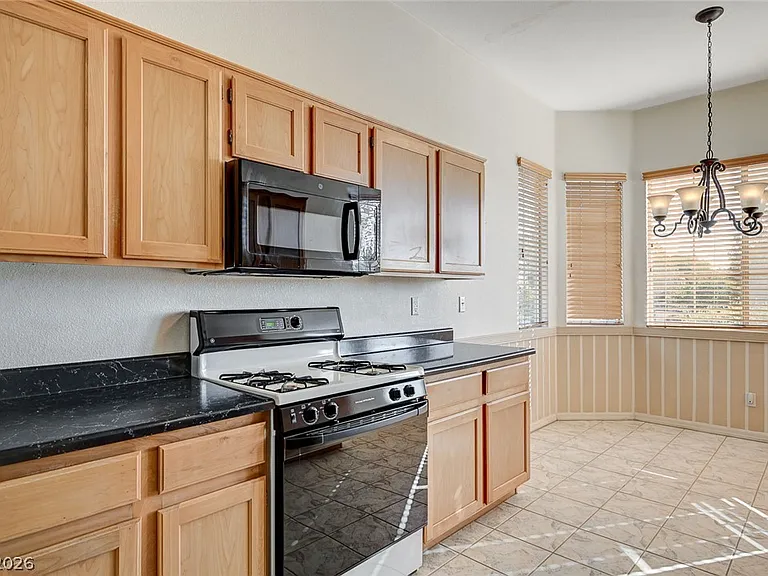 9197 Grey Pebble Ct — Photo 18