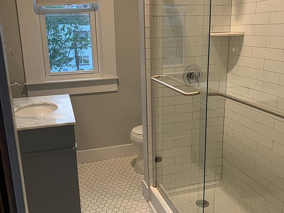 5th image of 1151 N Clarkson St