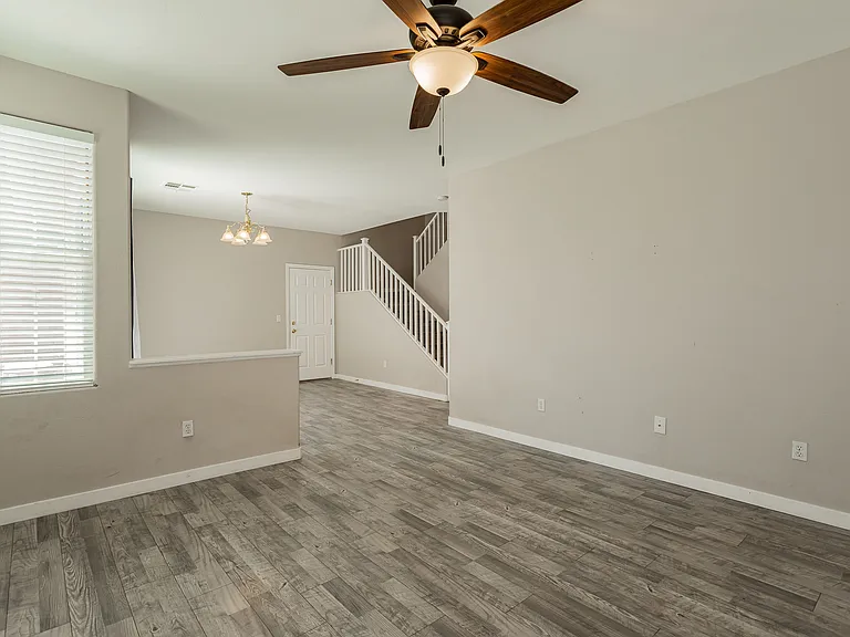 8611 Splendid Leaf Ct — Photo 13