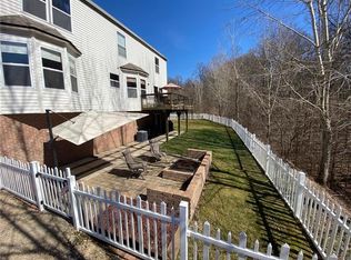 611 Dove Dr, Apollo, PA