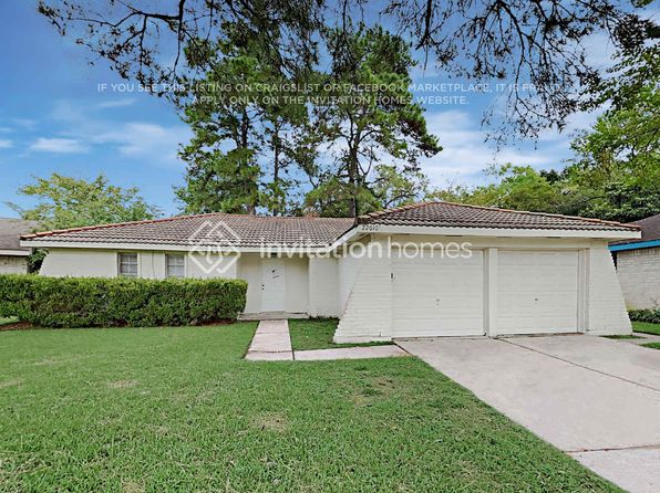 22610 Meadowgate Dr