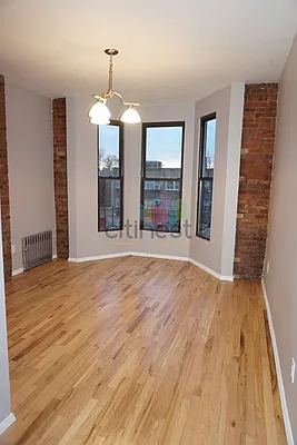 Rented by Citi Nest Group LLC | media 33