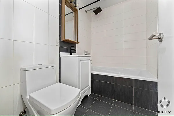 Rented by ERNY LLC | media 23