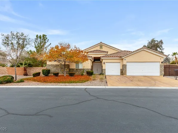 6311 Buzz Aldrin Dr, Las Vegas, NV 89149