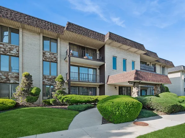 4716 W 106th Pl #2B-OAK, Oak Lawn, IL 60453