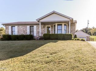 150 White Oak Way, Lebanon Junction, KY 40150