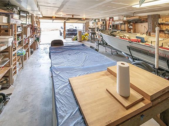 4th image of 801 N 78th St