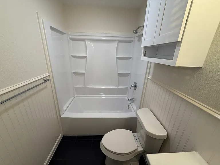 10106 Brockbank Dr — Photo 15