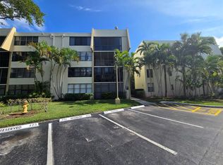 20441 NE 30th Ave APT 110, Miami, FL 33180