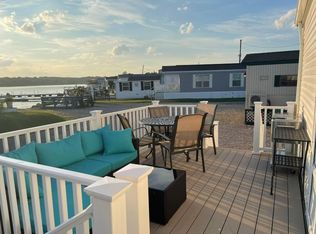 691 Succotash Rd #D2, South Kingstown, RI 02879