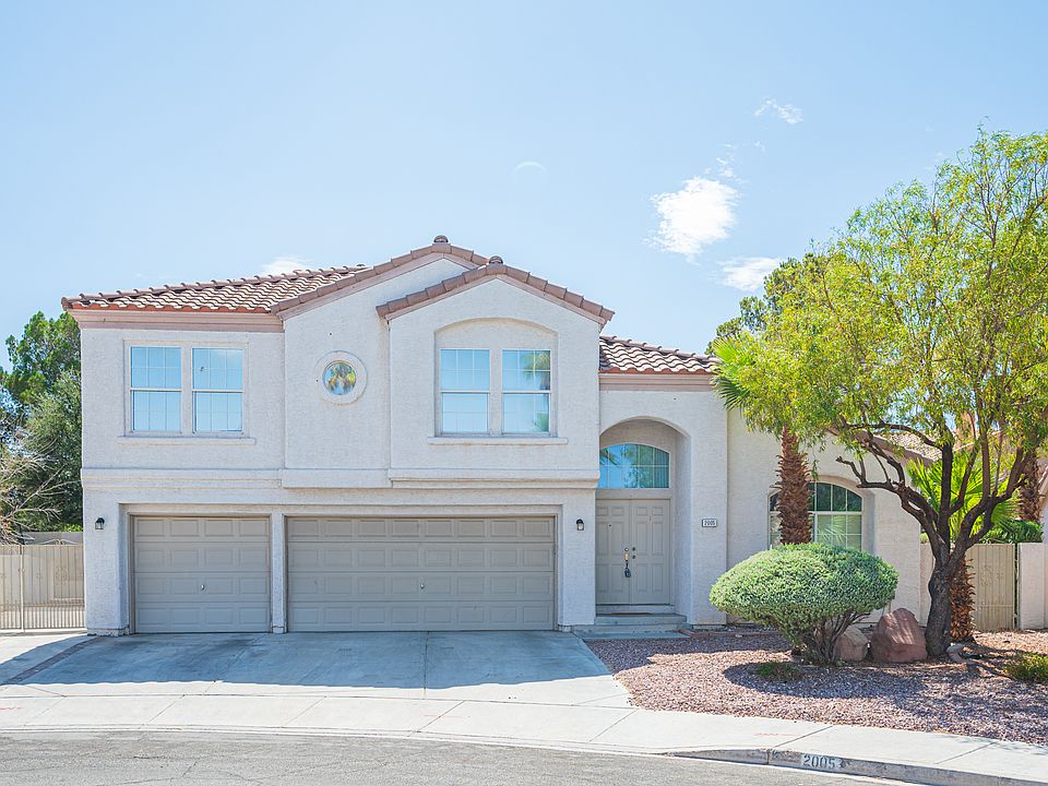 1st image of 2005 Cedar Hills St