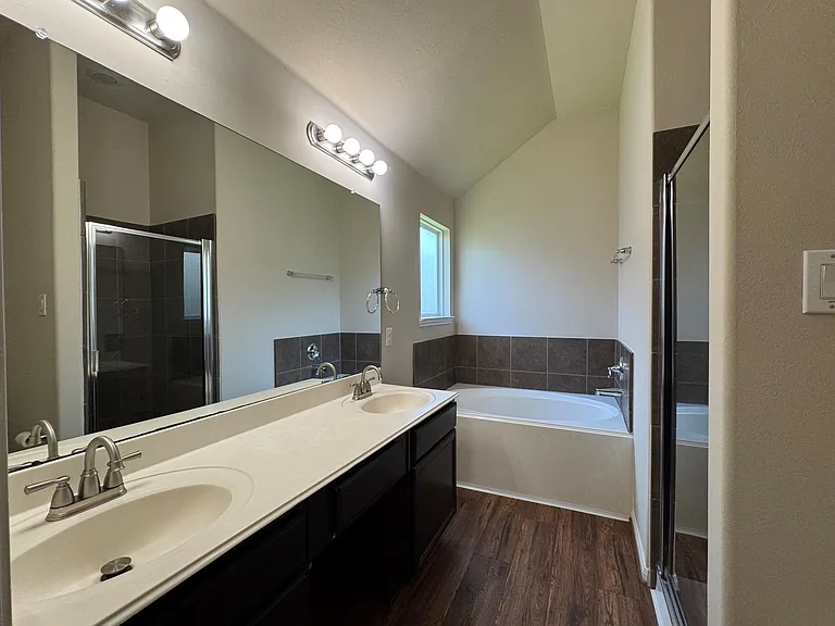 15126 Winter Meadow Ct — Photo 11