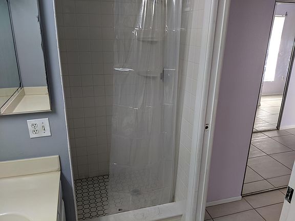 5th image of 13311 Greengate Blvd APT 618