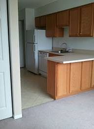 1st image of 825 Maplewood Dr APT 10